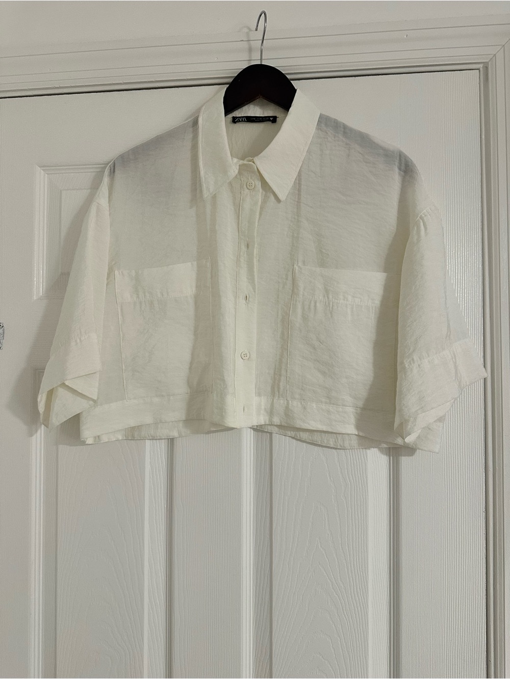 Zara Cream Short-Sleeve Cropped Shirt